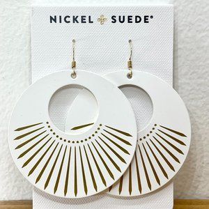 Nickel & Suede White Sunburst Nova Earrings